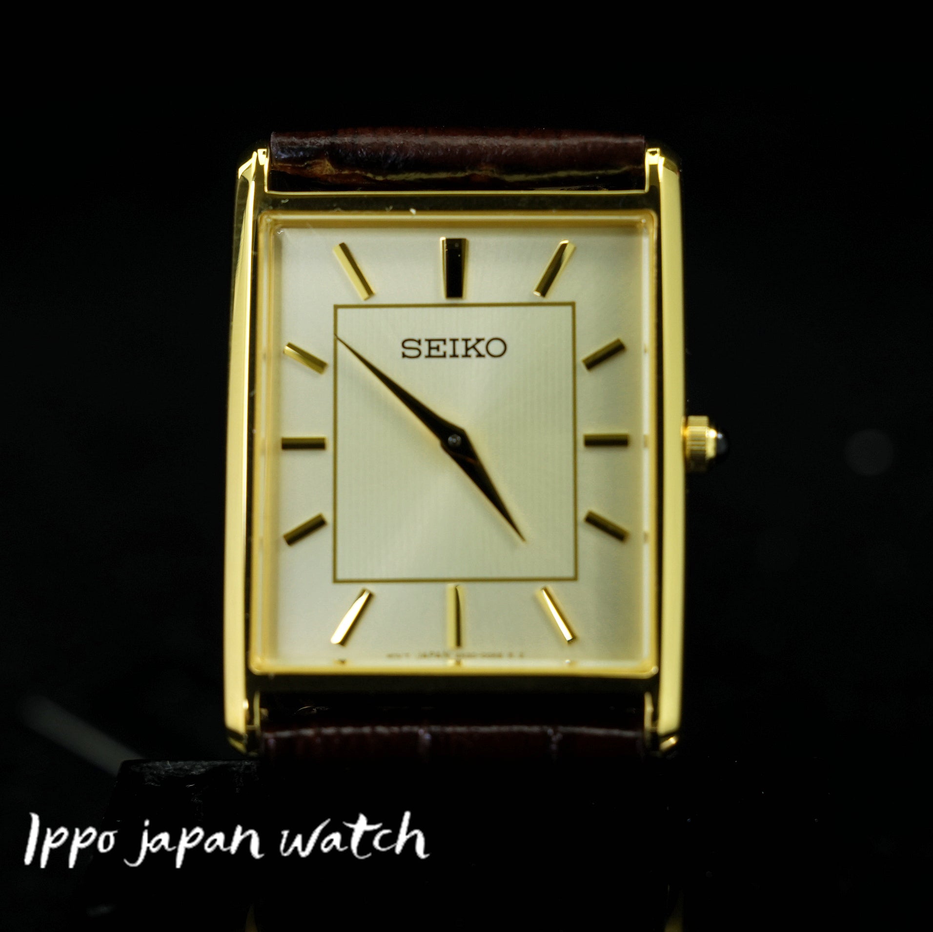 Seiko SWR064 Essentials Quartz Light Champagne Dial Men's Watch