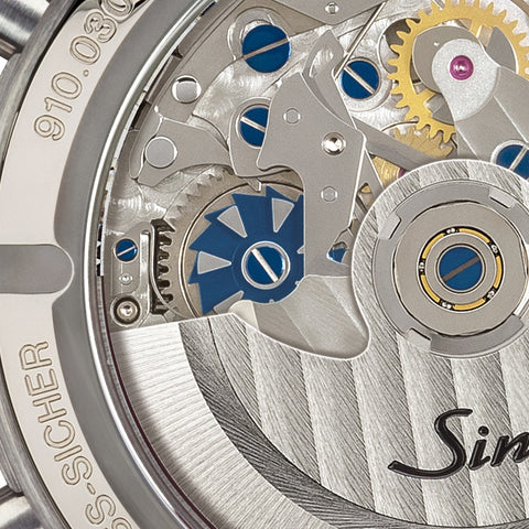 Sinn 910.SRS Professional Diver's Watch with Rotating Bezel and Water Resistance