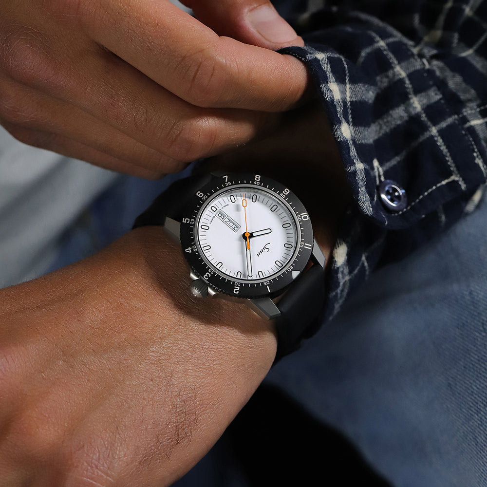 Sinn 105.ST.SA.W Watch