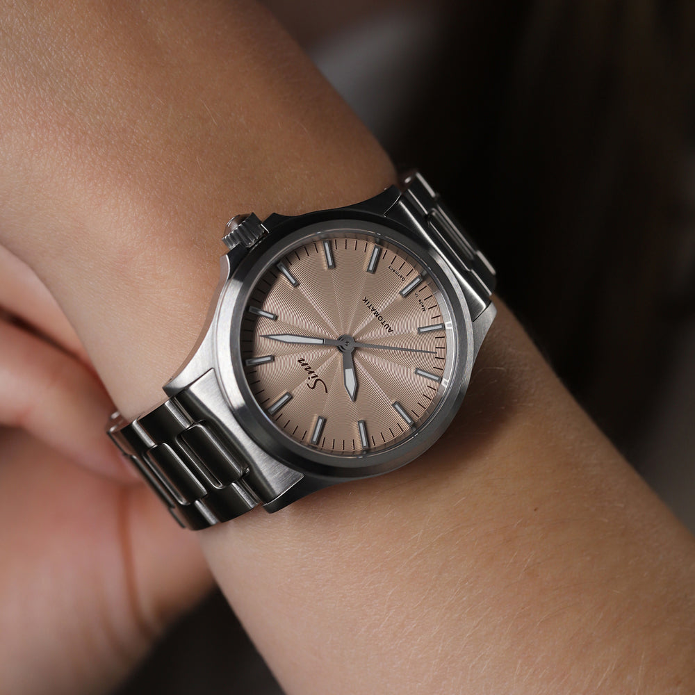 Sinn 556 Watch
