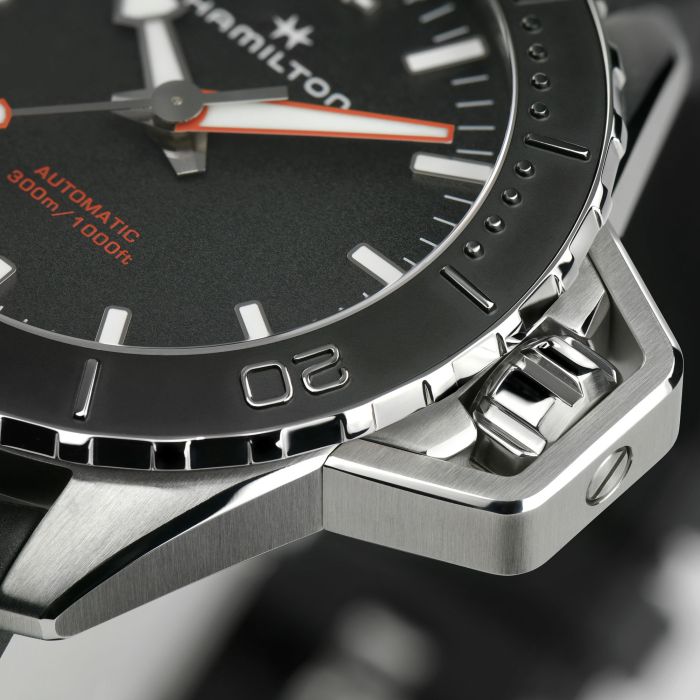 HAMILTON ハミルトン オープンウォーター H778450ブラック Khaki Navy Frogman Auto - Dial color:Black - H77825330 | Hamilton