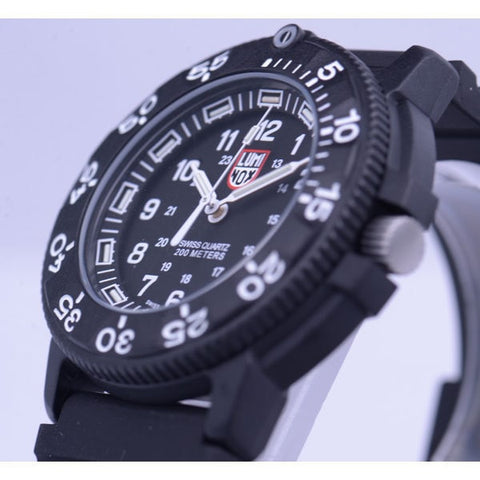 LUMINOX 3001 Watch - Original Navy Seal 3000 Series Water Resistant Swiss Quartz Military Watch with 2 Year Warranty (Image 2
