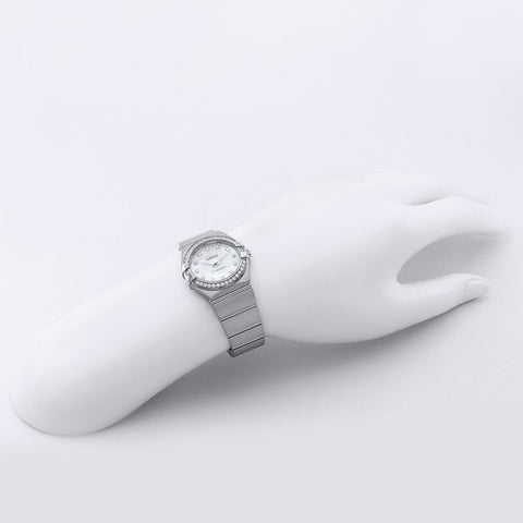 OMEGA 123.15.27.60.55.005 Ladies Constellation Quartz Swiss Luxury Watch with Elegant Design and Date Function