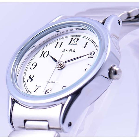 ALBA AQHK439 "ALBA : Discover the Elegance of Spanish Design in Timepieces"