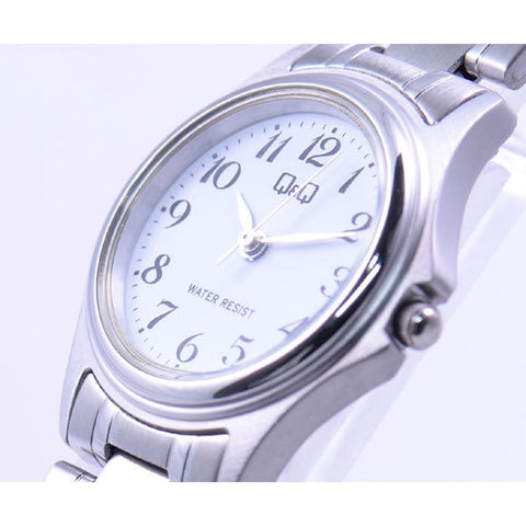 CITIZEN W379-204 Watch (Image 2)