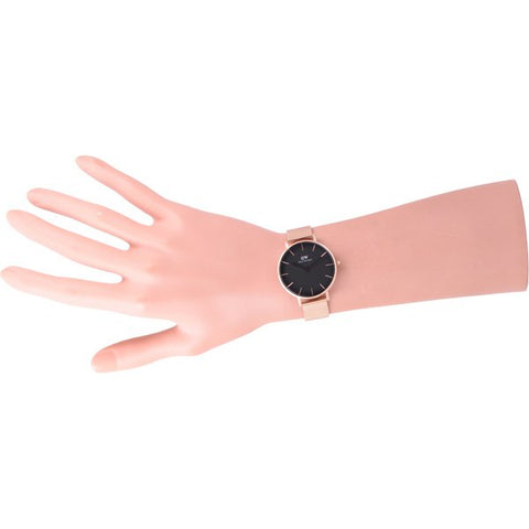 Daniel Wellington DW00100161 Daniel Wellington PETITE MELROSE 32mm Rose Gold Watch - Stylish Women's Timepiece [Parallel Import]