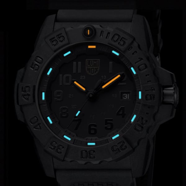 LUMINOX 3501.BO Watch - Navy SEAL BKOUT QT Rubber Watch | Durable & Water-Resistant Timepiece (Image 2)