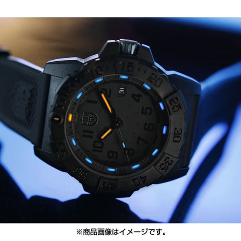 LUMINOX 3501.BO Watch - Navy SEAL BKOUT QT Rubber Watch | Durable & Water-Resistant Timepiece (Image 4)
