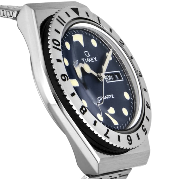TIMEX TW2V18300 Watch - "TIMEX Q - 1-Year Warranty Navy Watch | Genuine Product with Stylish Design" (Image 3)