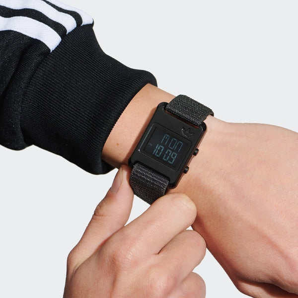 adidas AOST23065 Watch (Image 9)