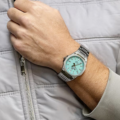 CASIO EFR S108DJ 2BJF Men's EDIFICE 3 Hand Analog Watch with Durable Metal Band, Stylish Design, Water Resistant and Easy to Read Dial