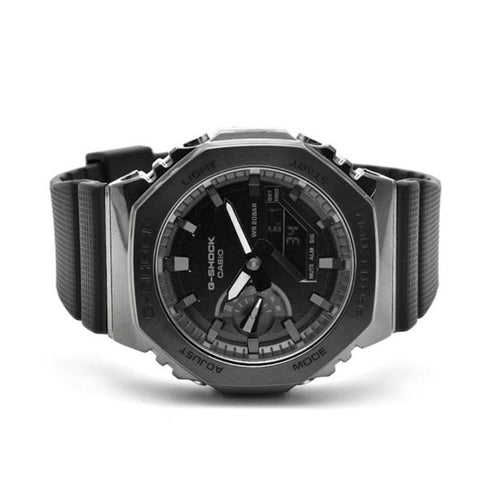 Casio Men's G-SHOCK Metal Covered Series Blackout GM-2100BB-1AJF