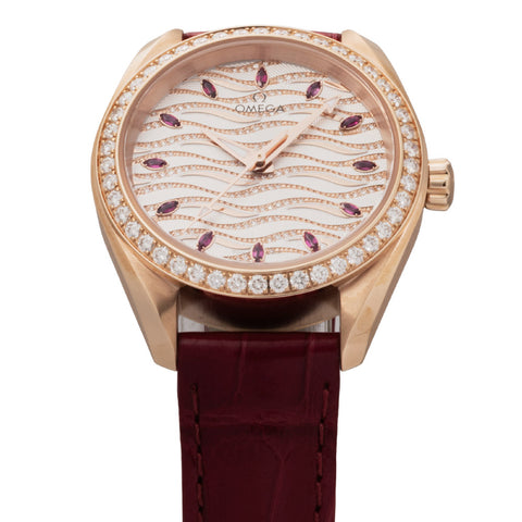 OMEGA 22058342099004 Seamaster Aqua Terra 5-Year Warranty White Pearl Dial Automatic Movement Elegant Design