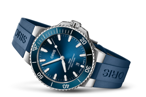 Oris 01-733-7787-4135-07-4-22-35FC Watch - Aquis Date (Image 2)