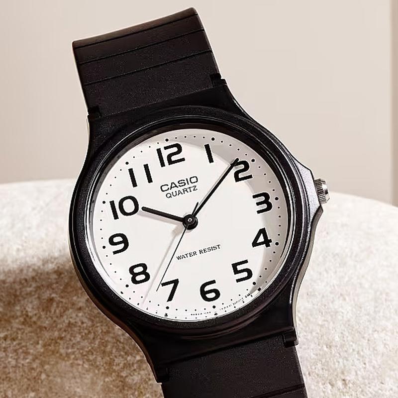 CASIO MQ-24-7B2LLJH Watch - Standard Watch (Image 4)