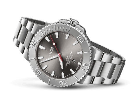 Oris 01-733-7789-4153-07-8-23-04PEB Watch - Aquis Date Relief (Image 2)