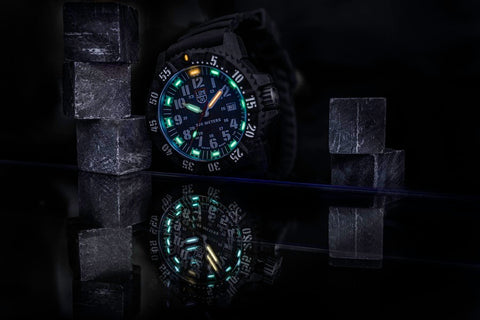 Luminox 3801.L Watch - MASTER CARBON SEAL 3800 SERIES Ref. (Image 4)