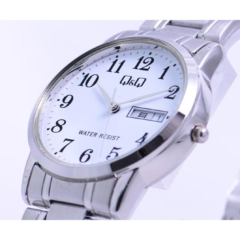 CITIZEN A206-204 Watch - Men's Watch with Day & Date (Image 2)