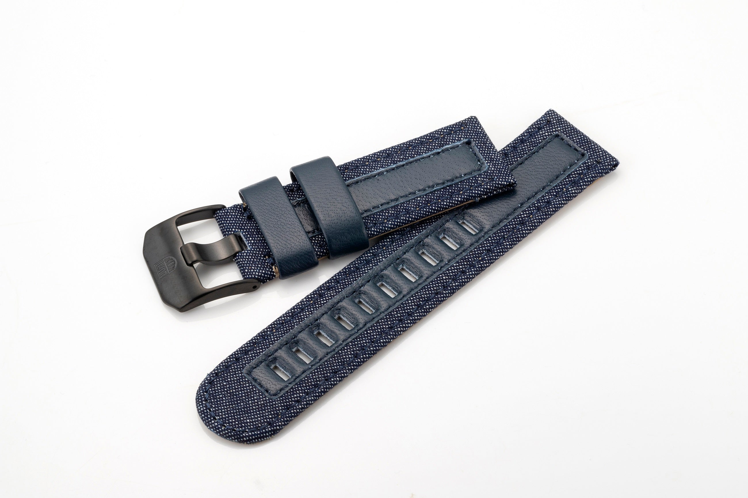 Luminox 08010132 Watch - BIG JOHN Strap vol.1 24mm (Image 2)