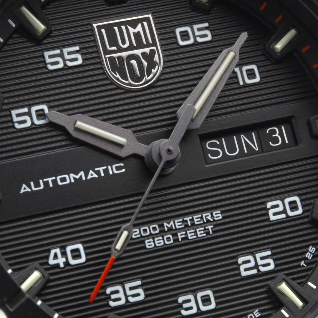 Luminox 3875 Watch - MASTER CARBON SEAL AUTOMATIC 3860 SERIES Ref. (Image 4)