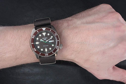 SEIKO SRPD85K1 5 Sports WATCH