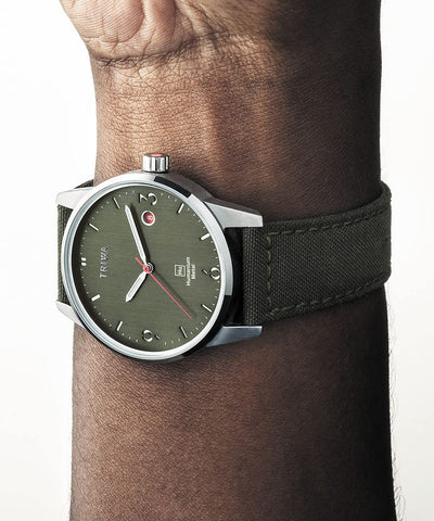 TRIWA TIME FOR PEACE HUMANIUM 39 HU39GR-CL080912 Watch