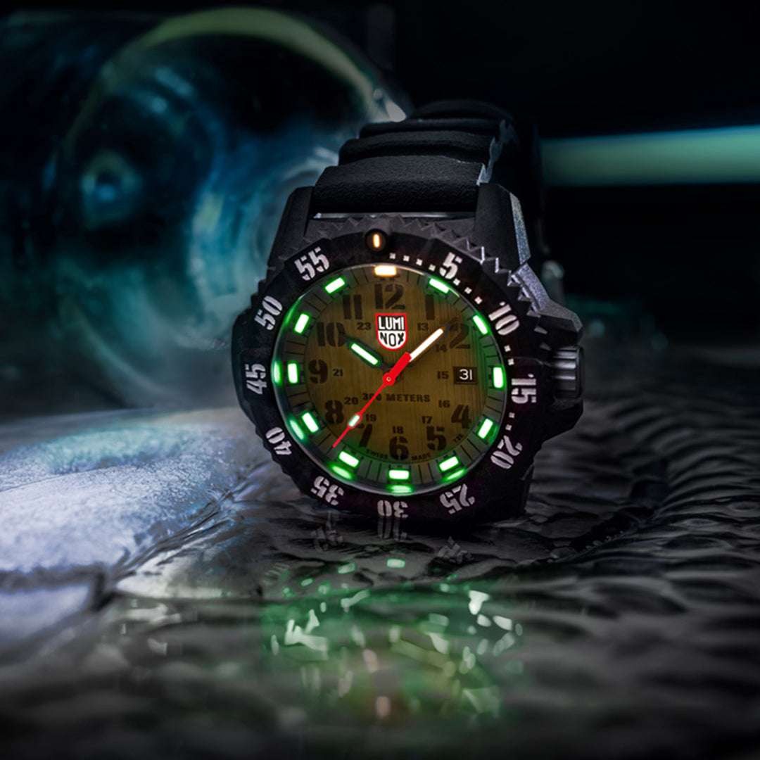 Luminox 3813.L Watch - MASTER CARBON SEAL 3800 SERIES Ref. (Image 4)