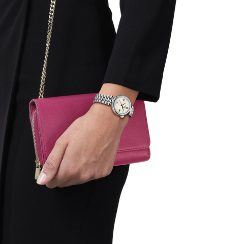 TISSOT T152.010.11.118.00 Swiss Quartz Movement Elegant Stainless Steel Water Resistant Classic Design