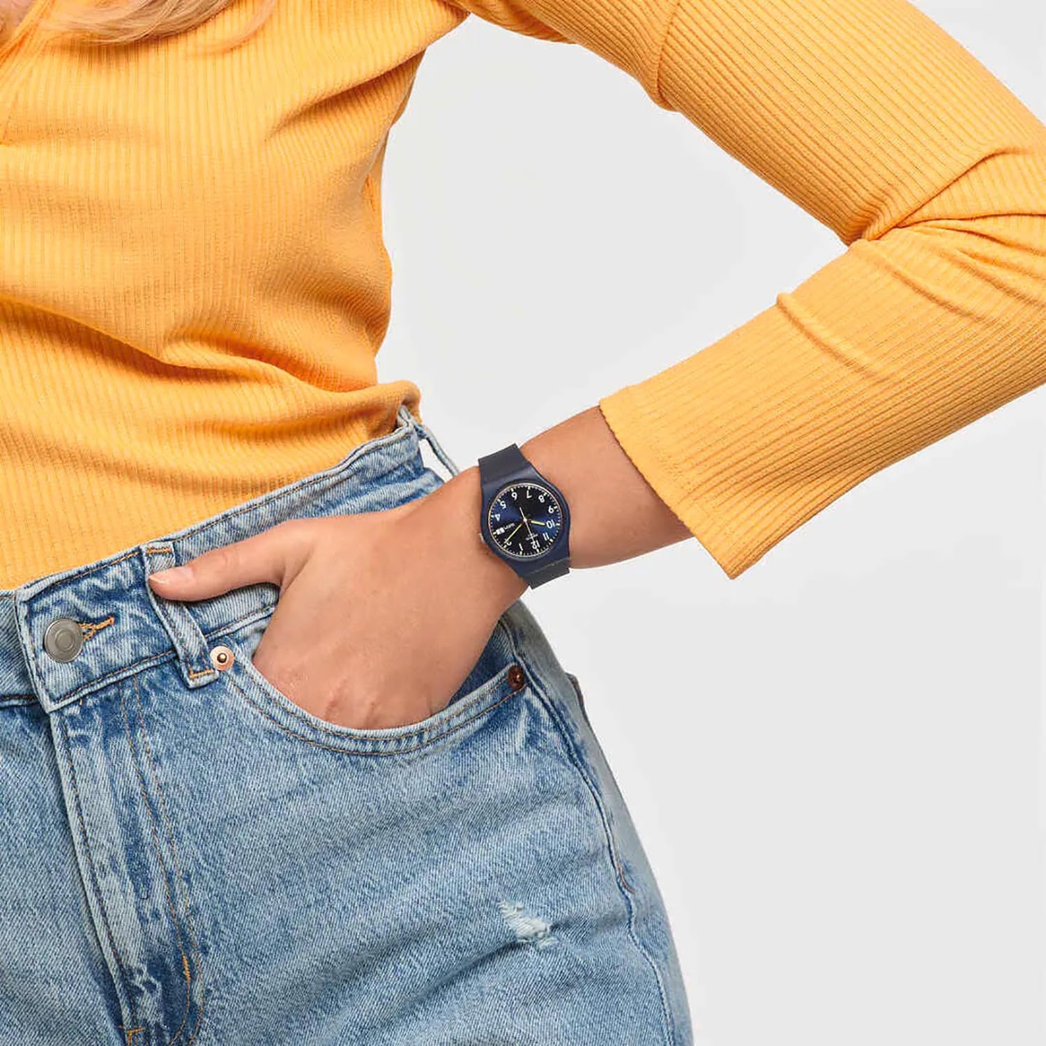 SWATCH SO28N702 WATCH