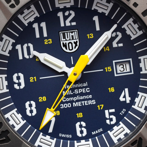 Luminox 3355.SET Watch