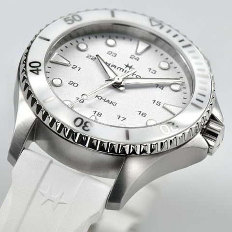 Hamilton H82221310 Watch - Khaki ネイビー Scuba Quartz (Image 4)