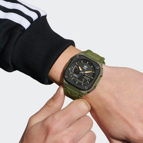 AOST22547 City Tech One Green 1-Year Warranty Water Resistant Stylish Design Comfortable Fit