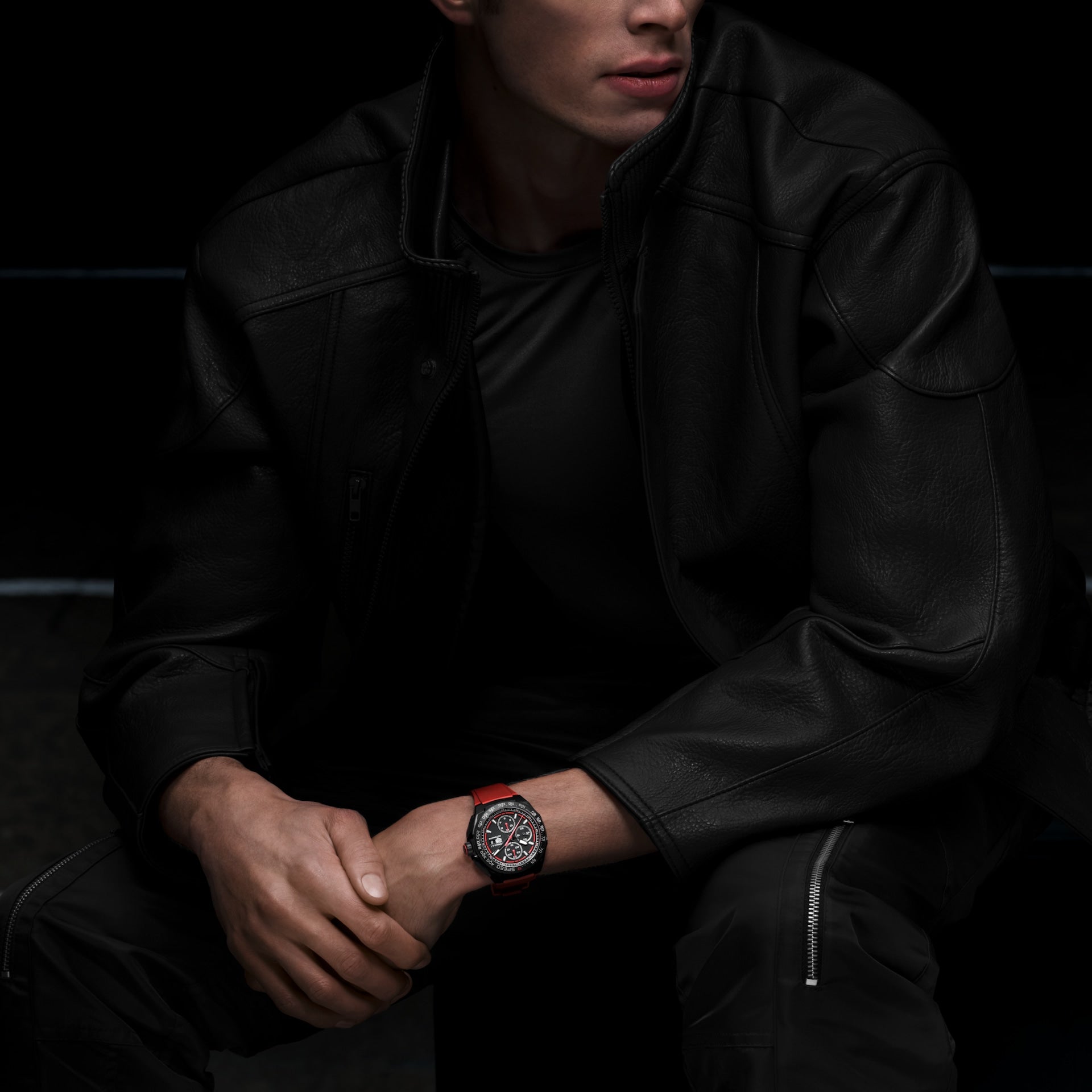TAG Heuer CBZ2085.FT8093 Watch - Swiss Automatic Chronograph Black Rubber Strap Sapphire Crystal Water Resistant 200m (Image 
