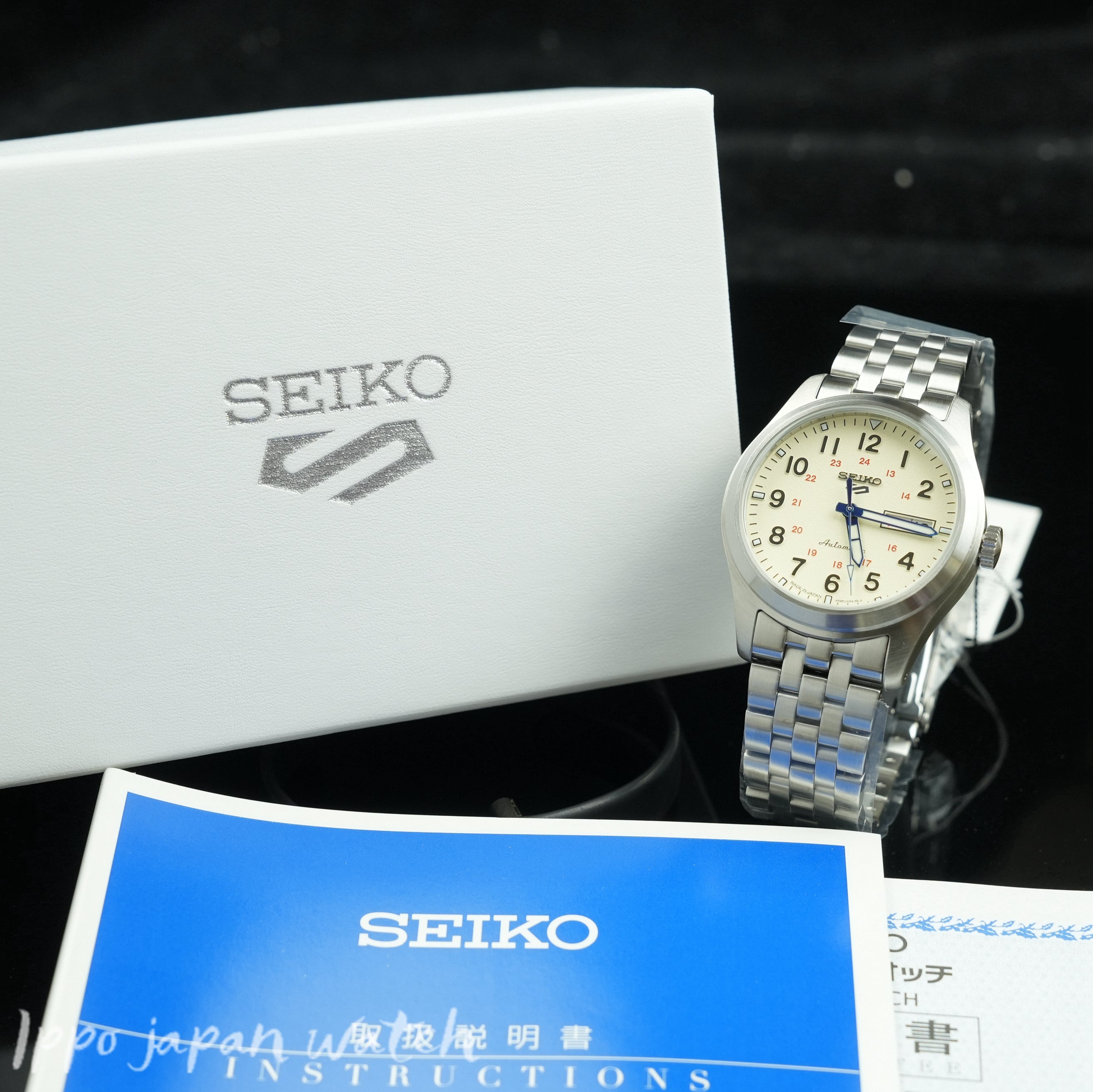 SEIKO 5 SBSA241 4R36 Mechanical watchScheduled to be released in October 2023