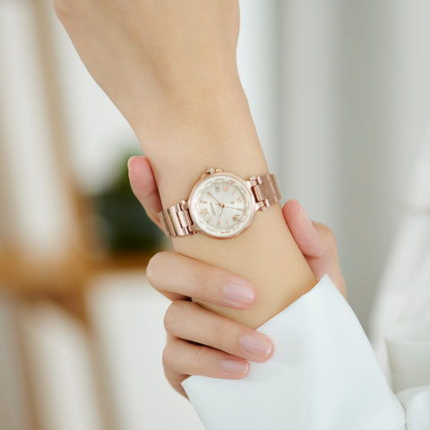 CITIZEN EC1017-58A Eco-Drive Technology Radio-Controlled Solar Power Elegant Design Water Resistant