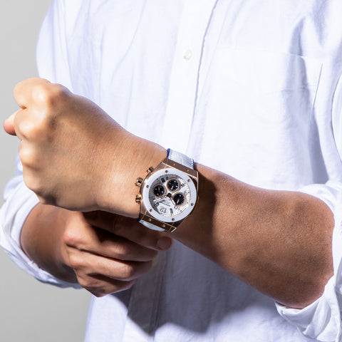 EVS45PWH-WH Exventure Solar Ceramic Watch 1 Year Warranty White Eco-Friendly Solar Powered Elegant Design