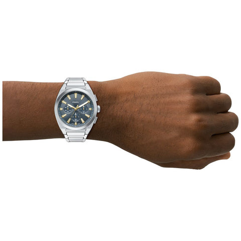 FOSSIL FS6154 Stylish Leather Strap Chronograph Water Resistant Modern Design Classic Elegance