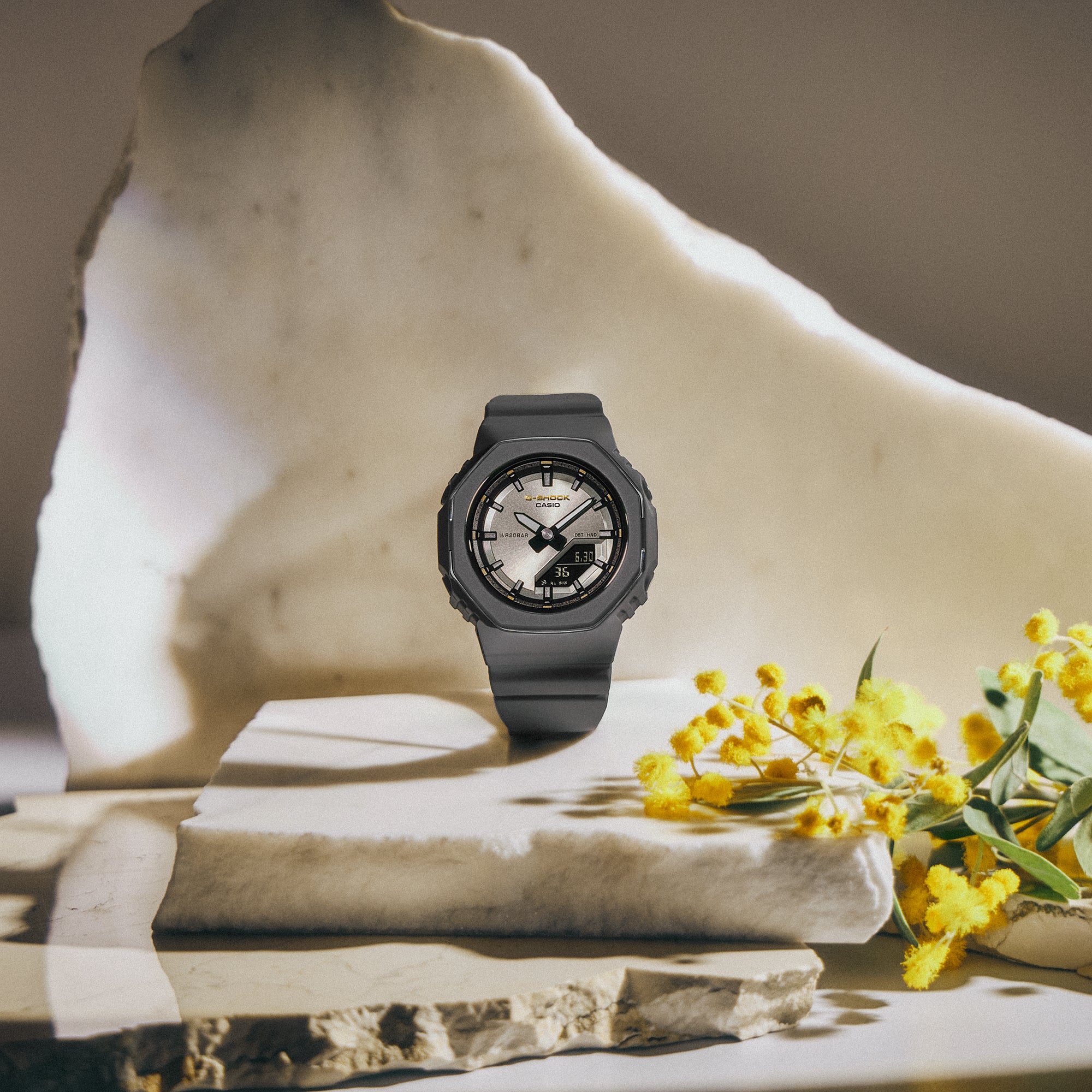 IPPO JAPAN WATCH GMA-P2126W-8AJR WATCH (Image 5)