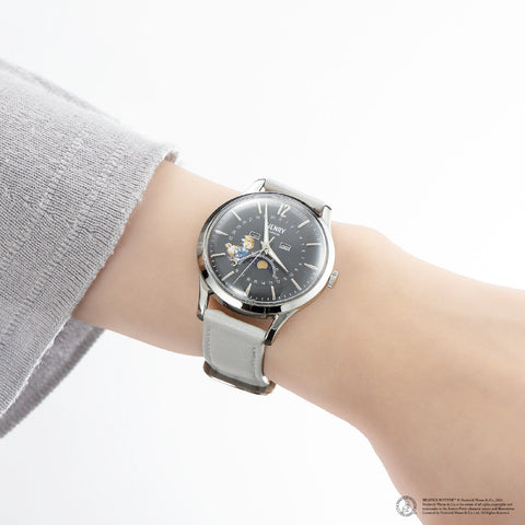 HENRY LONDON HL39-LM-0209-PR Watch - Peter Rabbit Collaboration 2-Year Warranty Gray Elegant Design Timeless Style (Image 7)