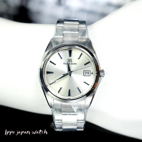 Ref.SBGP009 Day Date 9FQuartz SS 40MM With Genuine box and Warranty watch