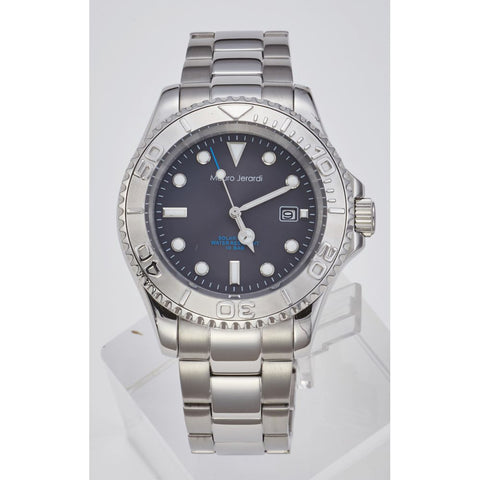 Mauro Gelardi MJ0613 Watch - Solar-Powered Men's Watch Eco-Friendly Design Water Resistant Stylish Elegance