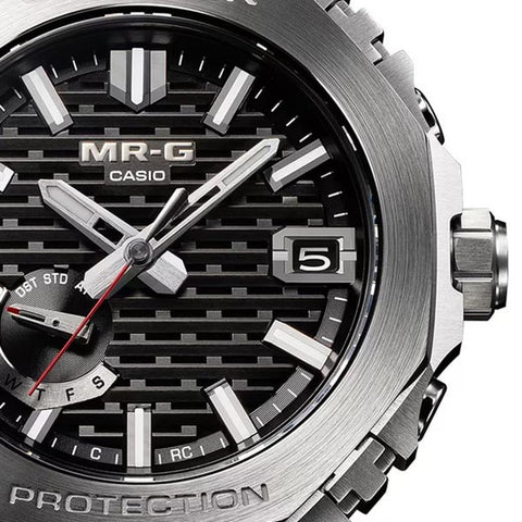 Casio Men's G-SHOCK MRG-B2100 Series MRG-B2100D-1AJR