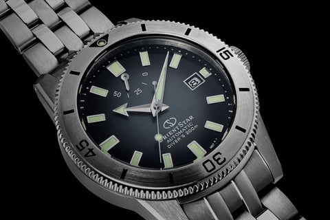 ORIENT RKAU0503N Limited Edition 75th Anniversary 200m Water Resistant Automatic Diver's Watch with Date Function