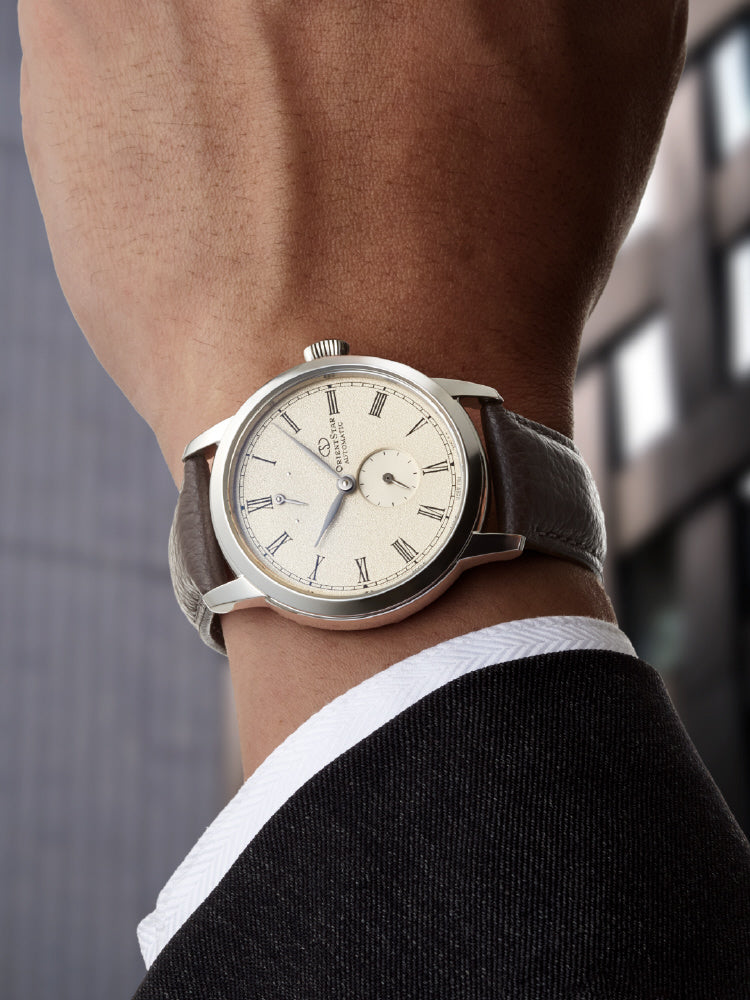 ORIENT RKBS0002S Watch - Elegant Design Automatic Movement Small Second Hand Stainless Steel Case Water Resistant (Image 3)