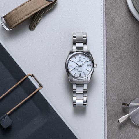 SEIKO SBGA465 Grand Seiko Heritage Collection Spring Drive Automatic Movement 40mm Case Sapphire Crystal Water Resistant