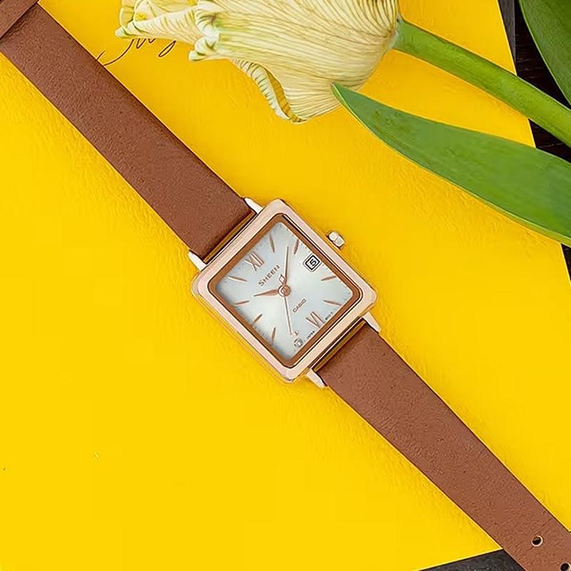 CASIO SHS-D400CGL-7AJF Watch - Sheen Solar Sapphire Model (Image 5)