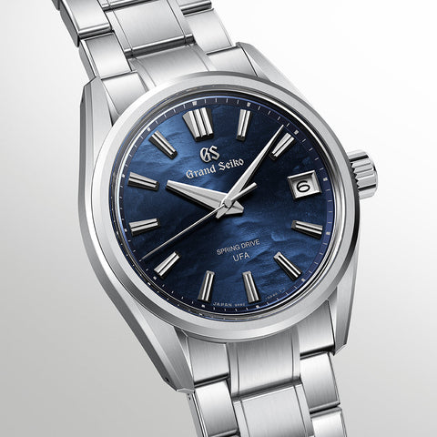 Grand Seiko SLGB015 Automatic Movement Sapphire Crystal Stainless Steel Case 200m Water Resistance
