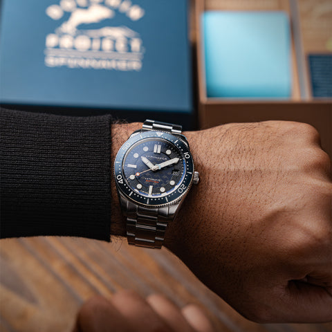 SPINNAKER SP-5129-11 Limited Edition Croft Dolphin Project 2-Year Warranty Navy Water Resistant Stylish Design