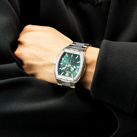 VESP01025 Sporty Tonneau Greca 2-Year Warranty Green Water-Resistant Stylish Design Comfortable Fit