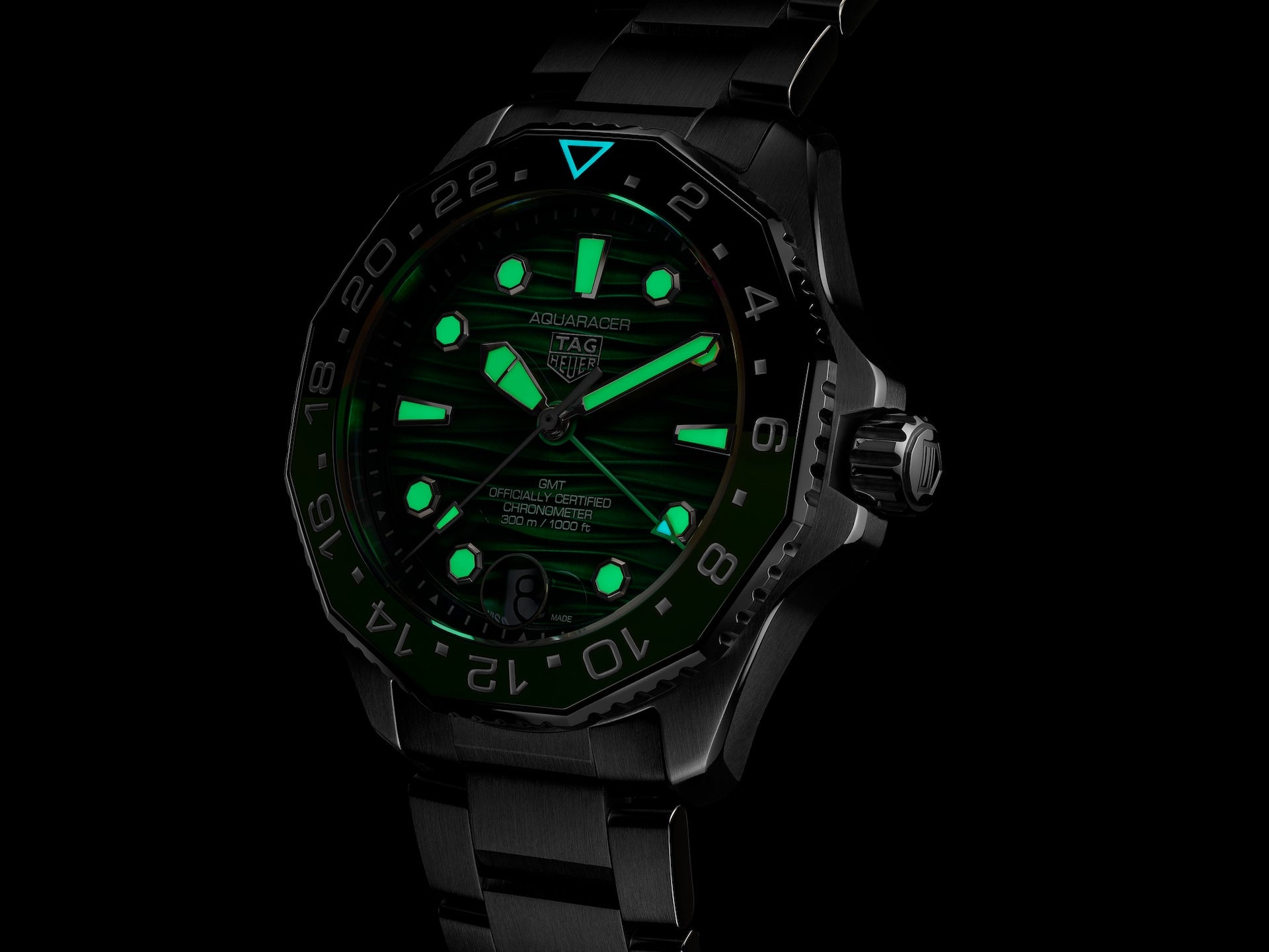 TAG Heuer WBP5115.BA0013 Watch - Professional Dive Watch 300m Water Resistance Swiss Automatic Movement Sapphire Crystal (Ima